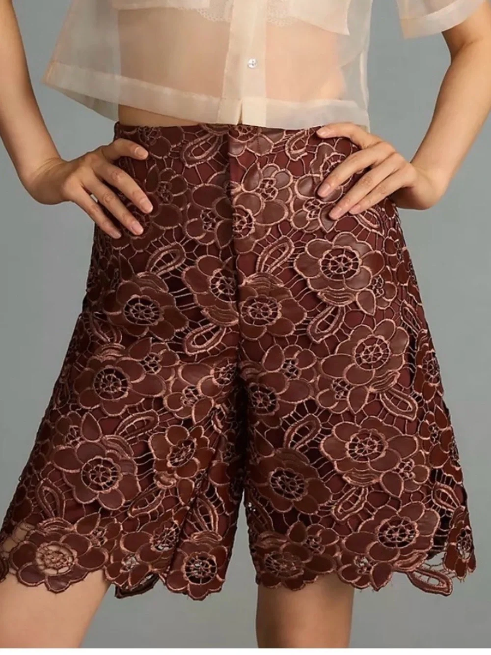 Anthropologie faux leather lace floral shorts Lined. Front zip Chocolate color 6 - Picture 4 of 12